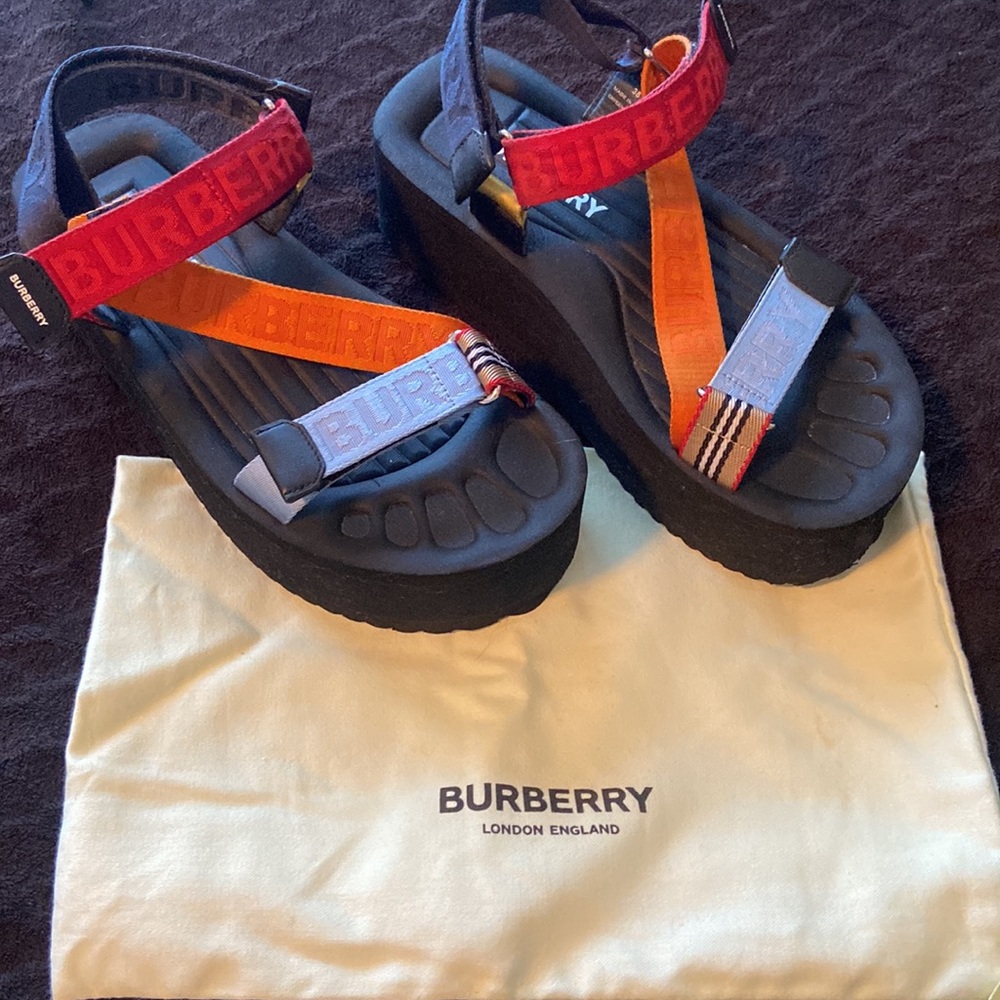 Burberry Tri color Platform sandals